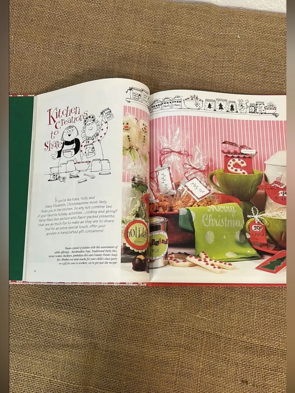 Gooseberry Patch Christmas Book, Recipes, Crafts & Decorating, Book 8, 2006 EUC